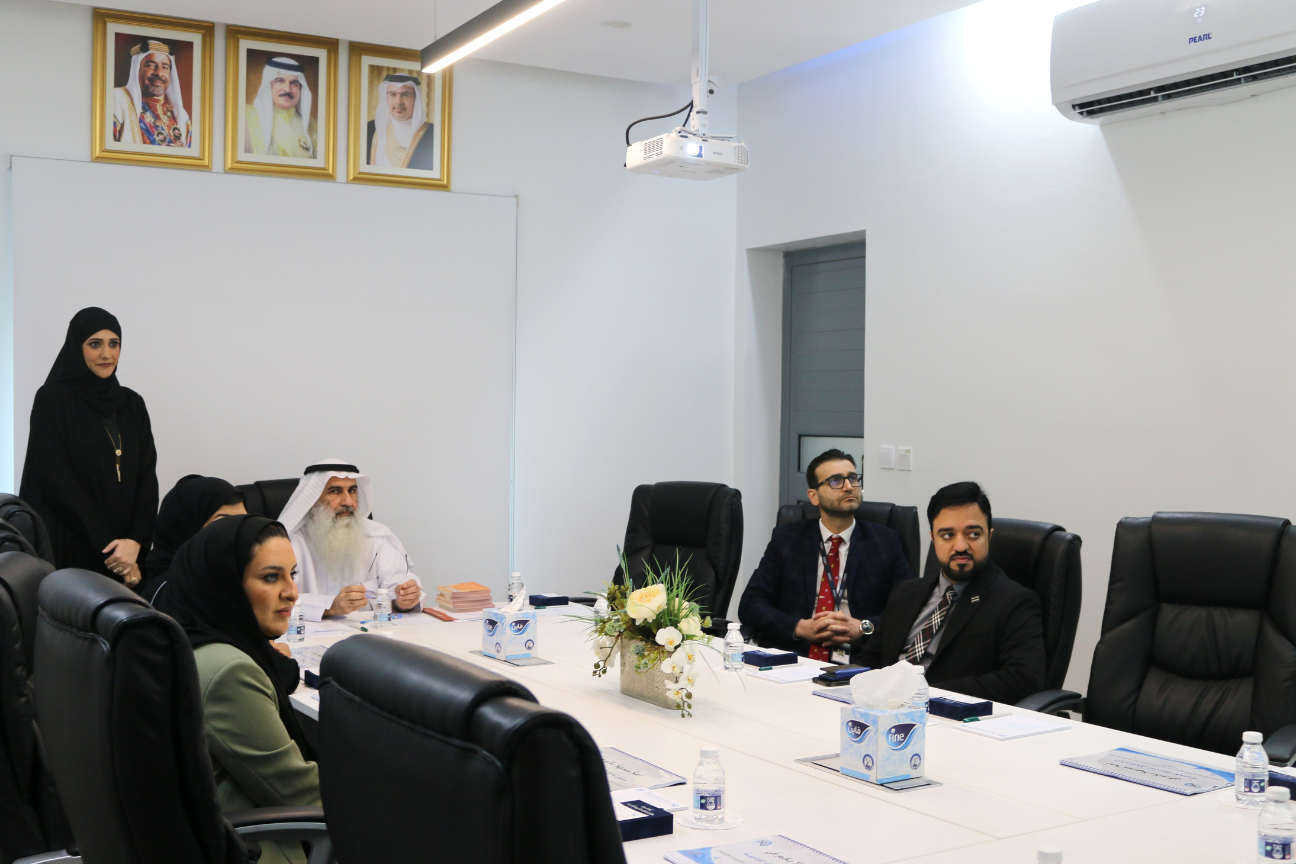 وفد من بنك السلام وخليجي بنك ومكتب رئيس مجلس الوزراء يزور مركز تفاؤل للتربية الخاصة