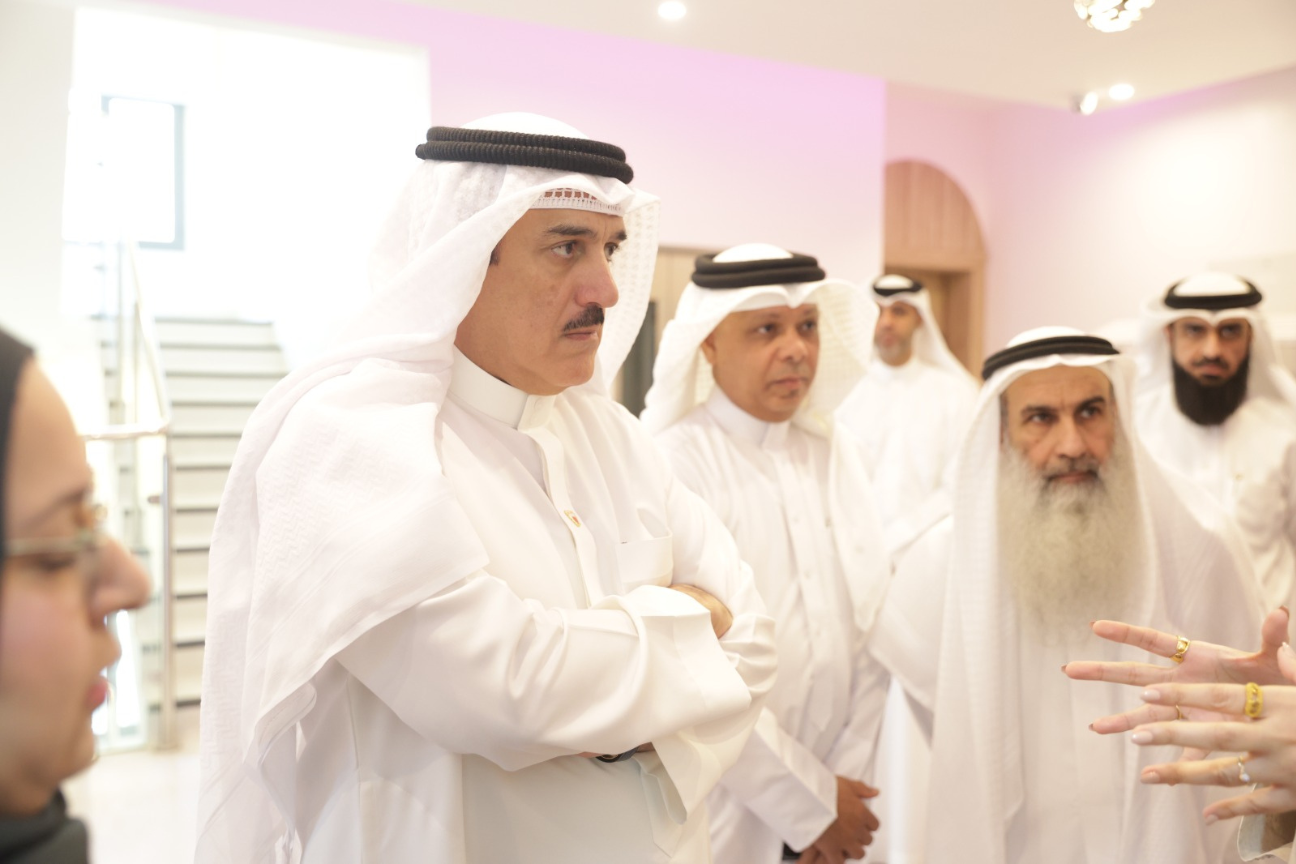 معالي السيد أحمد بن سلمان المسلم يزور مركز تفاؤل للتربية الخاصة